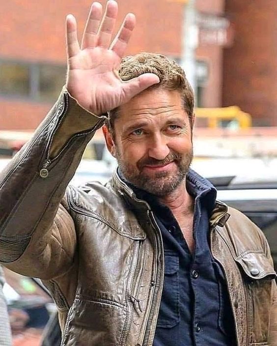 GerrardButler23's tweet image. Grateful for the love and energy you all send my way — always keeping it real. 👋🏽💫 #LoveToMyFans