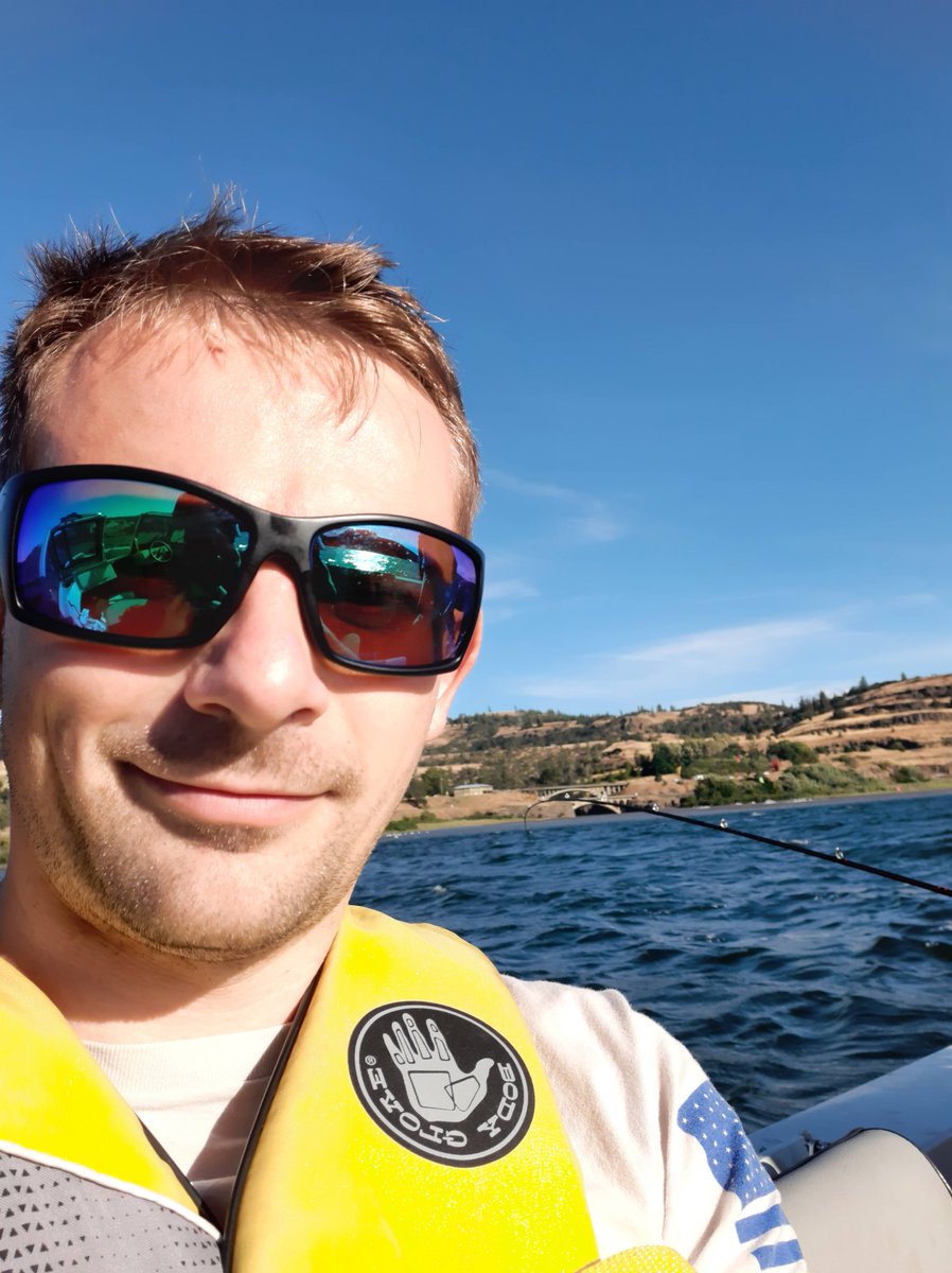 CheatcodeWealth's tweet image. I'm 35.
From poverty to $50,000 of yearly passive income without working overtime.
I started with nothing, living paycheck to paycheck at 18.
If money stress is your norm and you want financial freedom with work-life balance, I've paved a path for you to follow.
What I…