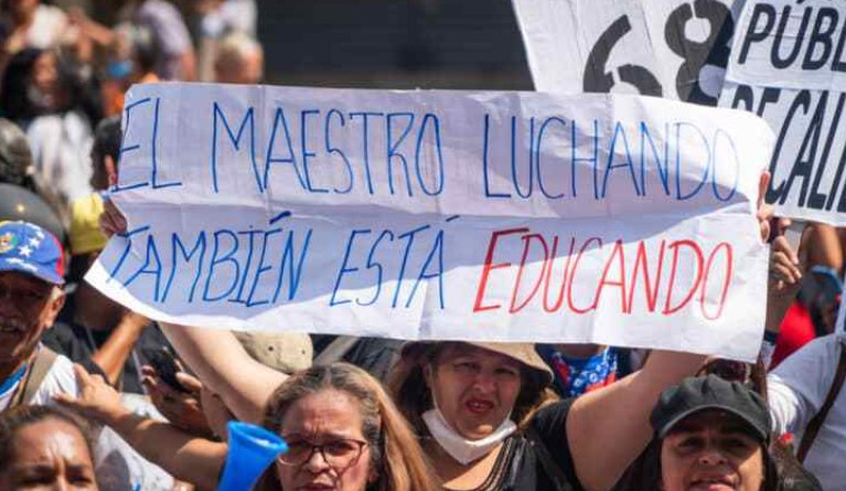 Académicos en la mira: los riesgos que enfrenta un docente universitario en Venezuela

Ser profesor en Venezuela no solo significa tratar de sobrevivir con los salarios más bajos de América Latina, sino que además constituye una labor de riesgo.
caleidohumano.org/academicos-en-…