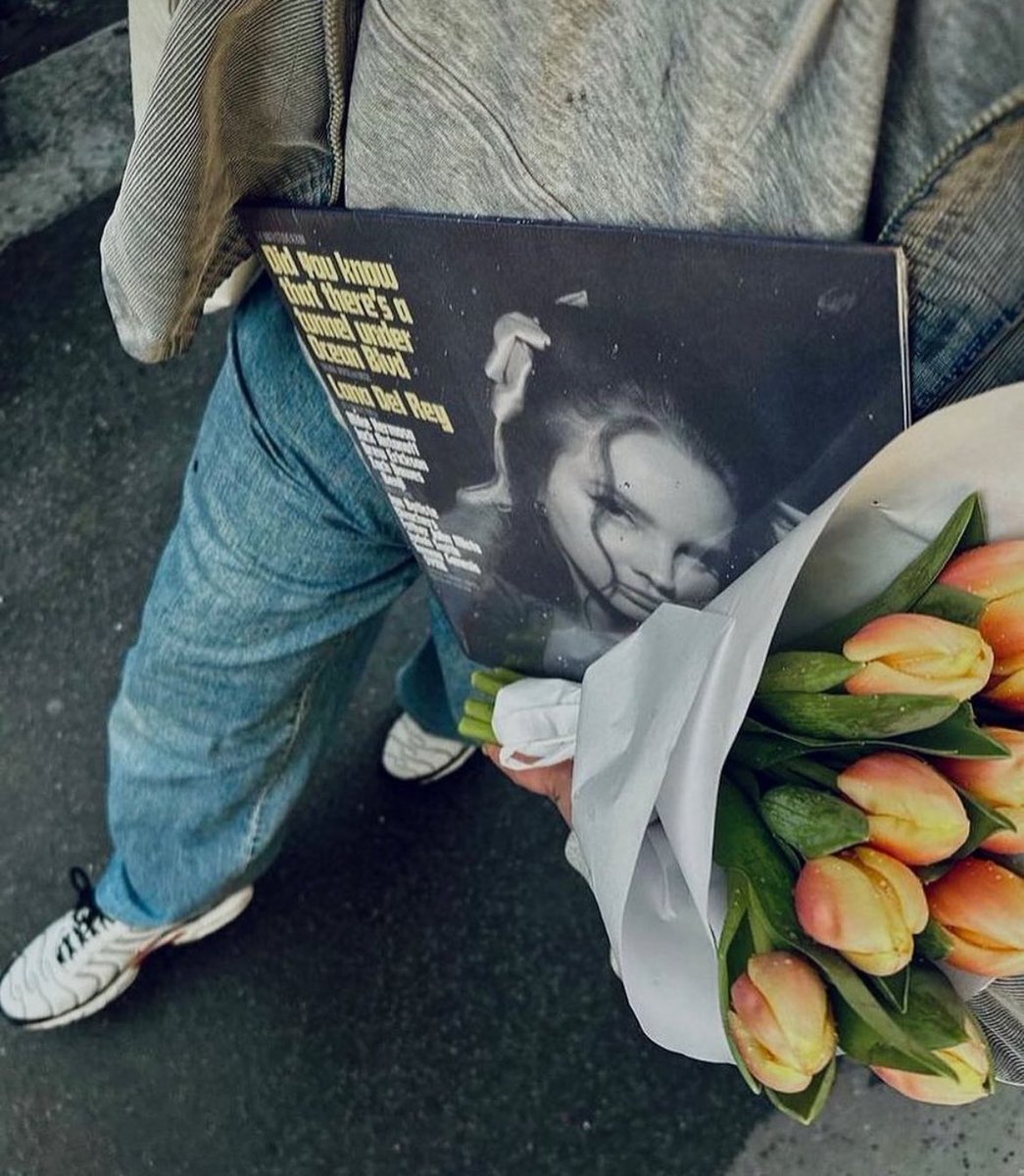 the perfect boyfriend doesn't e-