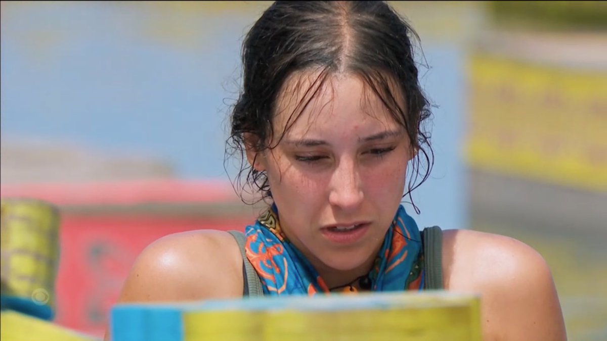 Sophi’s face when Probst said “I’d like to remain optimistic but that seems foolish” is so hard to watch. She seems like she was so well-equipped for this game and her tribe is an absolute disaster. I hate this for her so much #Survivor #Survivor49