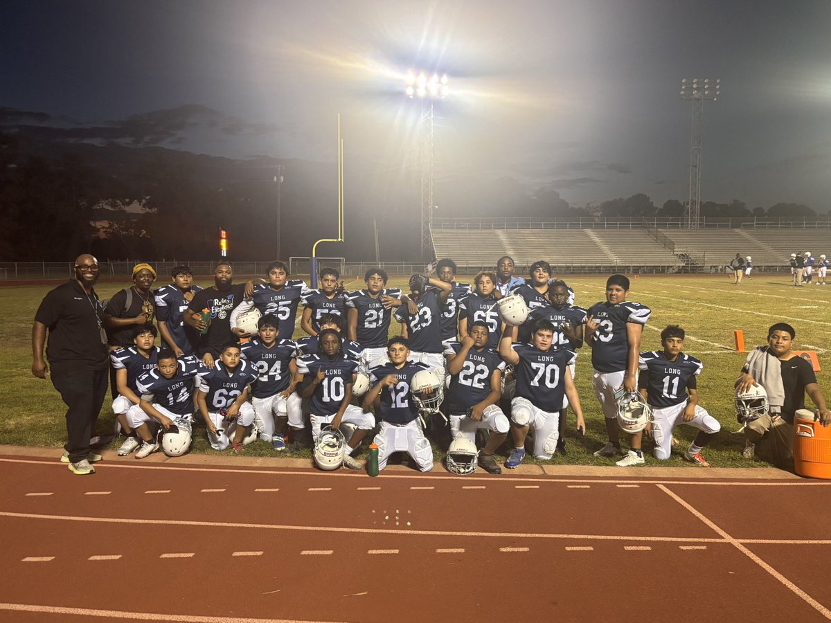 CONGRATULATIONS <a href="/JaneLongFutures/">Jane Long Academy</a> on your first win of the season! <a href="/HISDAthletics/">Houston ISD Athletics & UIL Academics</a> #RxforExcellence 💙🤍