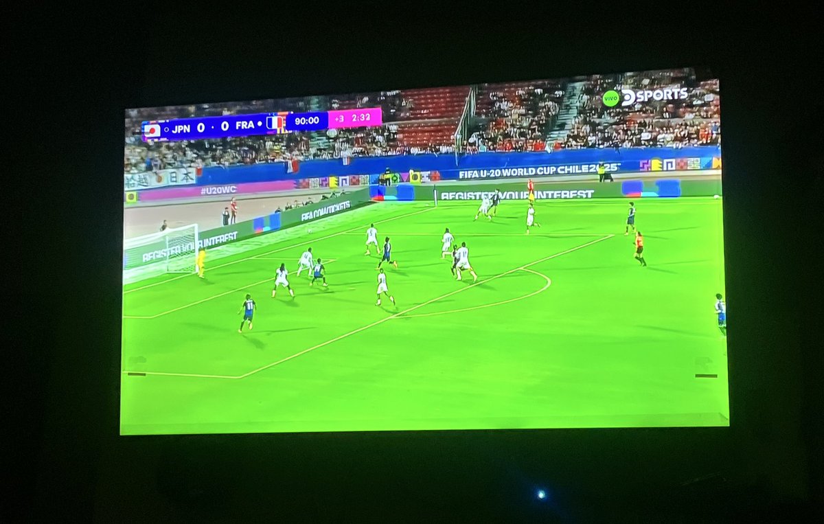 hansroman_ccs's tweet image. Saludos panas 
@fabig08 @leandrozapponi 
@DSports desde Lima Perú en sintonía de #MundialSub20EnDSPORTS 
#NoTeLoPodésPerder totalmente de acuerdo son chamos pero no máquinas, no le dan chance de recuperar , aparte achican el calendario del torneo con 4 juegos el mismo día