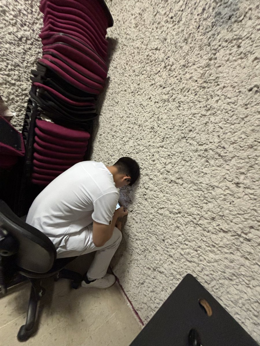 COMO UN G tweet media