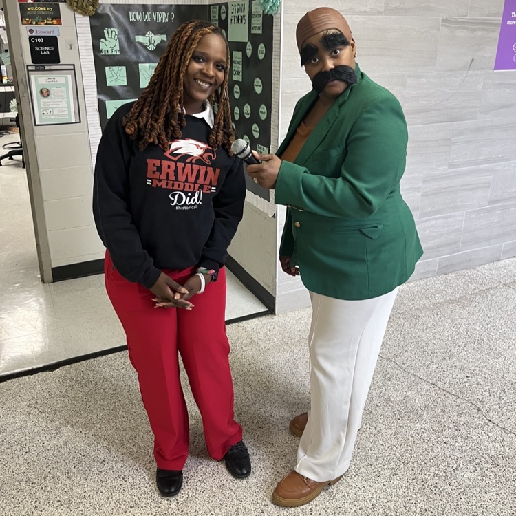 ErwinMSEagles's tweet image. Homecoming Week at Erwin Middle has been WILD!
🪄 Mon: Wicked/Wizard of Oz
🎯 Tues: Family Feud (Steve Harvey vs. Squid Games)
🎤 Wed: Motown vs. Hip Hop
Witches, game shows &amp;amp; dance battles—just a normal week here 😎❤️🤍💙#ErwinEagles #HomecomingWeek