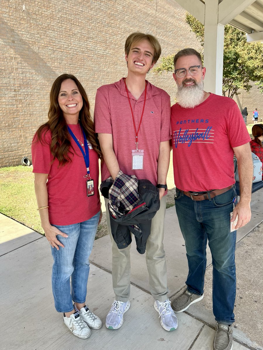 MMS went red for Dyslexia Awareness Day! ❤️ Proud to support and spread awareness for our amazing students and staff! #DyslexiaAwareness #MMSProud #RedForDyslexia