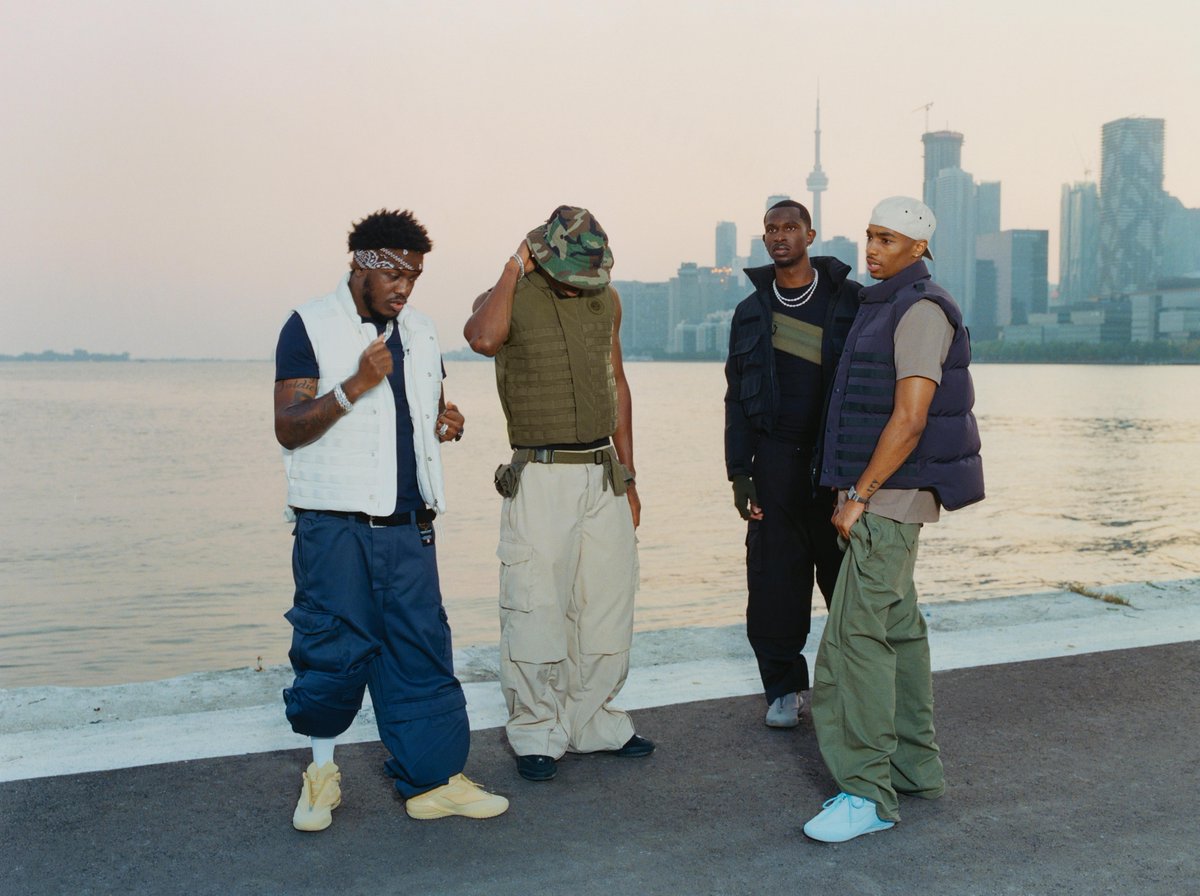 Three archival styles reimagined and one limited-edition vest. 

Canada Goose x Shai Gilgeous-Alexander is here: bit.ly/CGxSGA-fw25-