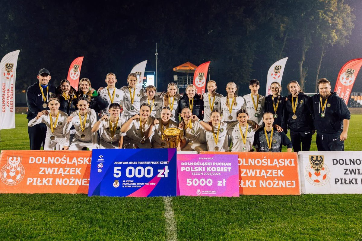 Gratulacje <a href="/wkspilkakobiet/">WKS Śląsk Wrocław Piłka Nożna Kobiet</a> 👏👏👏

Brawa również dla zawodniczek <a href="/SlezaWroclaw/">1KS Ślęza Wrocław</a> 👍

Podziękowania dla wszystkich pracowników <a href="/DolZPN/">Dolnośląski Związek Piłki Nożnej</a> i innych osób zaangażowanych w realizację projektu #DolnośląskiPucharPolskiKobiet 🤝

Specjalne podziękowania dla LKS Barycz Sułów za udostępnienie