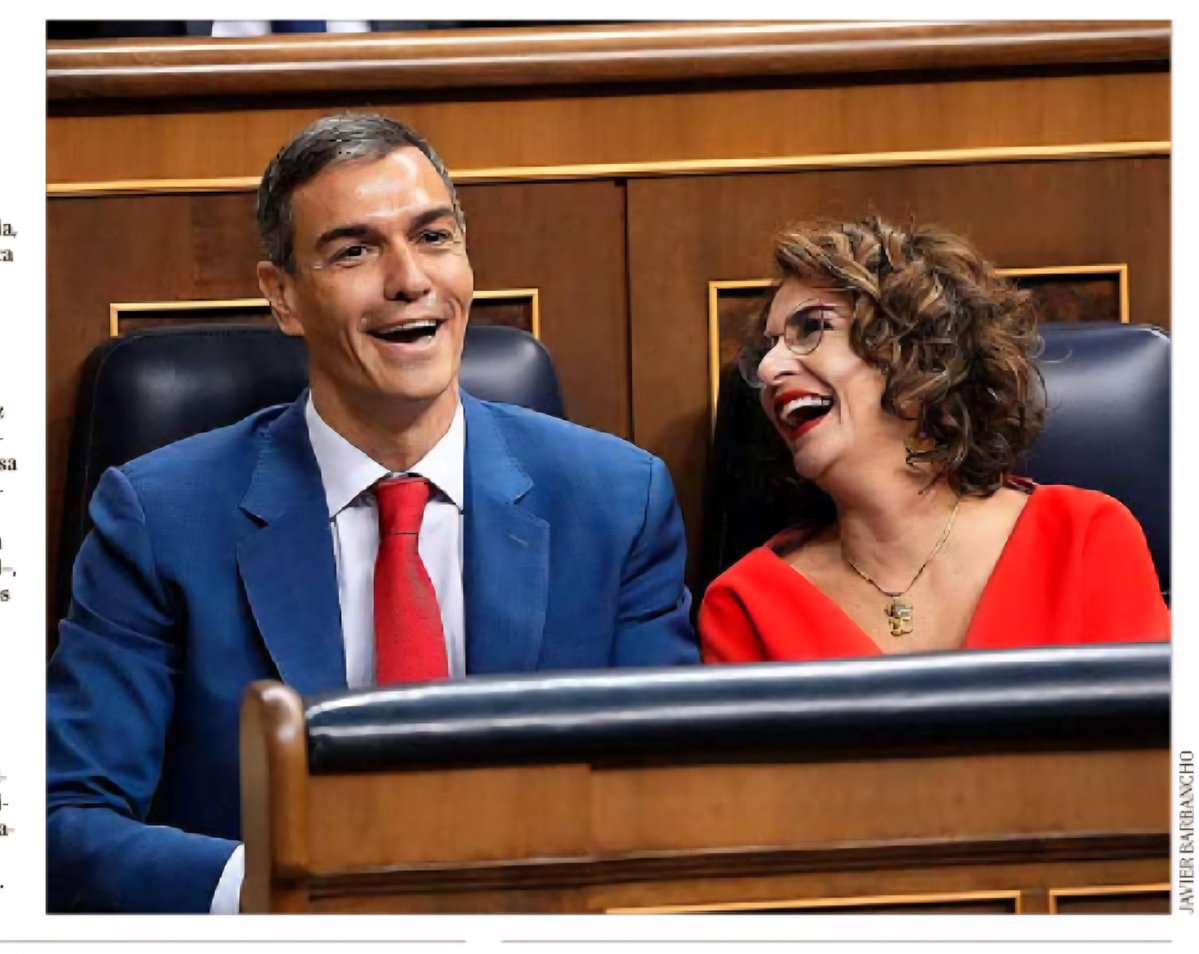 Arturo Maneiro Vila (@arturomaneiro) on Twitter photo El Gobierno de España retratado por El Mundo. El Gobierno de España retratado por El Mundo.