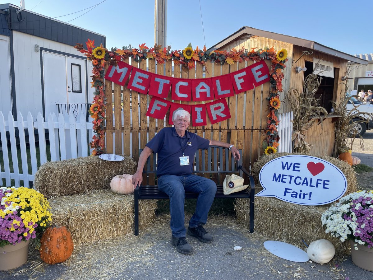 Doug Thompson tweet media