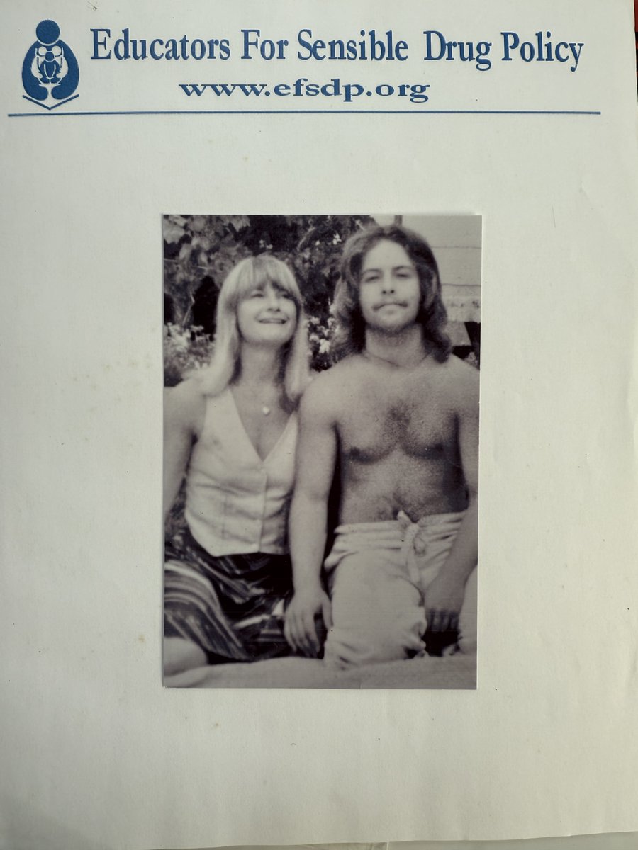 JudithRenaud's tweet image. #EFSDP  Published October 8th, 2025 &apos;Harvest Moon&apos; Watch for it! #Canada legalized #Cannabis in October 17th, 2018. Seven years later how are we doing? #drugs #prohibition #cannabis #medicinal #harmreduction #drugpolicy