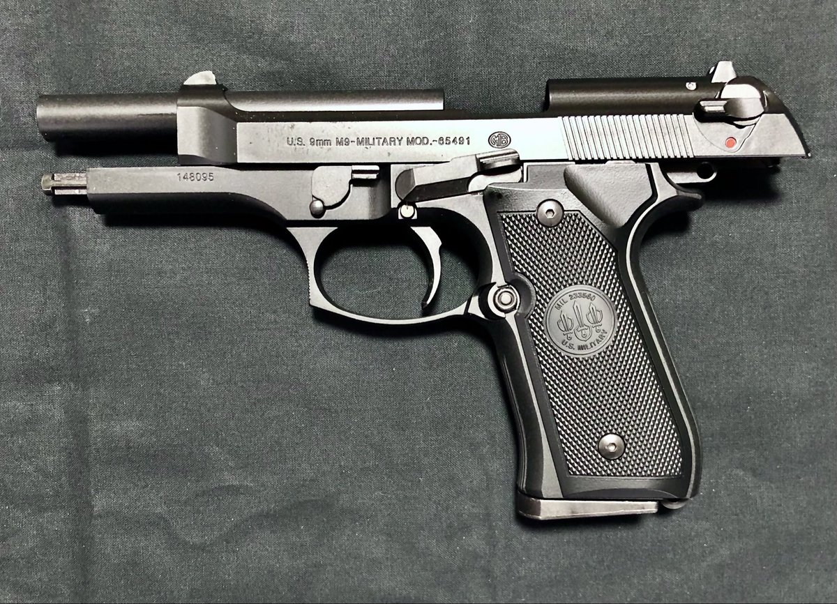 東京マルイU.S. M9ピストル
ガスガン