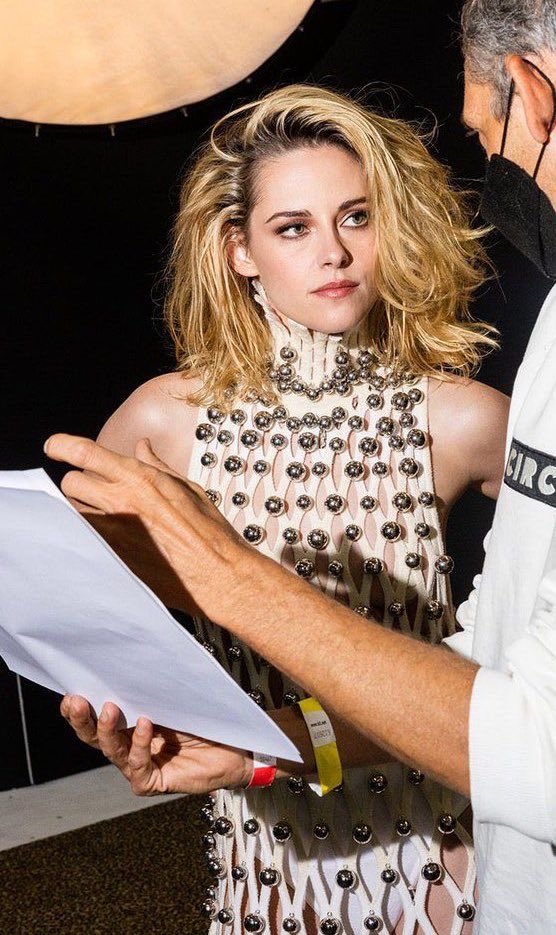 Best Of Kristen (@bestofkristenj) on Twitter photo 