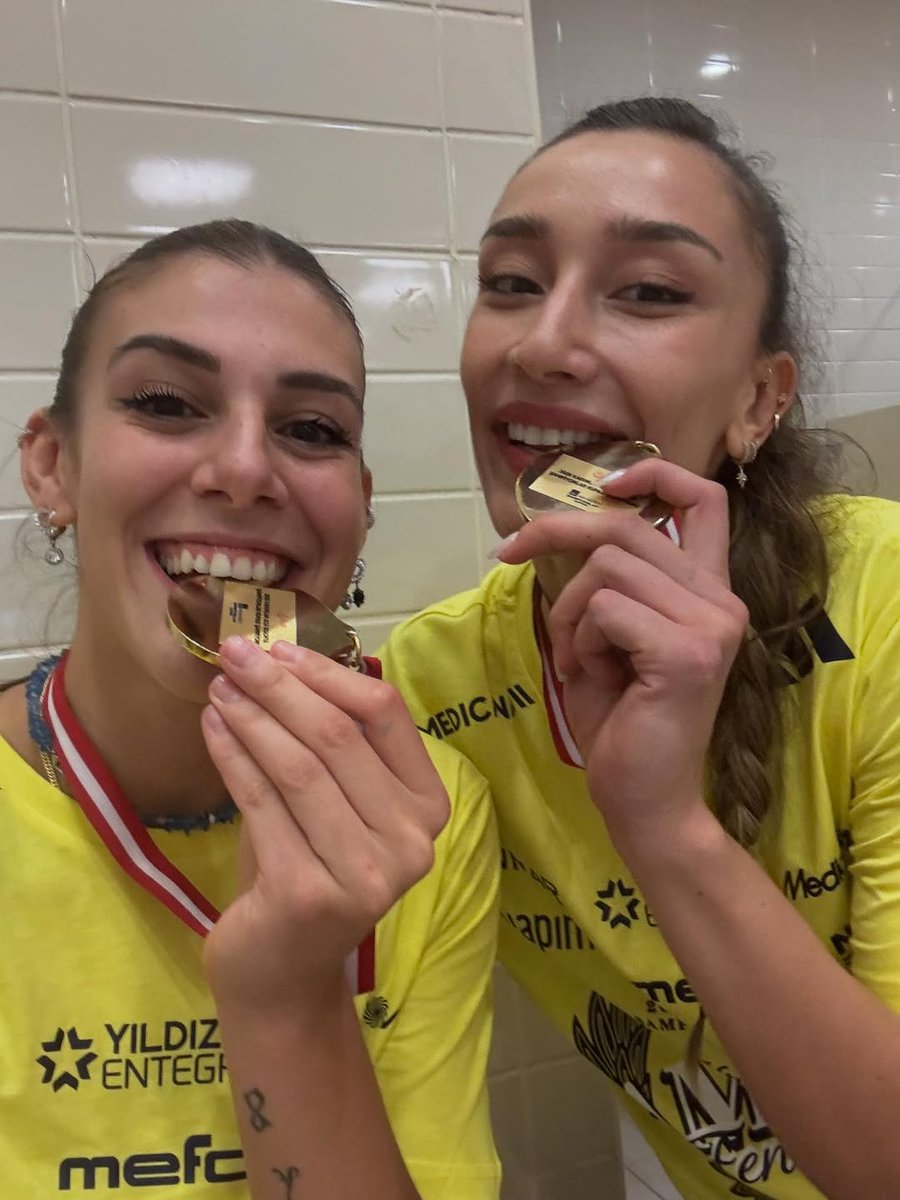 🥇 Alessia Orro &amp; Hande Baladın