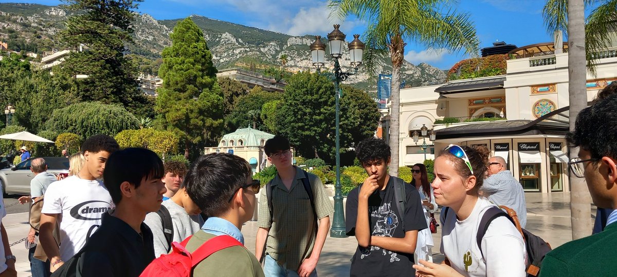 Languages at AGSB tweet media