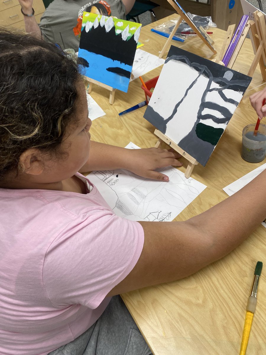 SES art St’s were asked to imagine that they were artists. A client asks them for a one of a kind landscape painting that must have mtns, a lake &amp; pine trees. St’s were able to add their personal touch to the piece. Here is what they are creating.<a href="/mrsgause_GoZeps/">Mrs. Gause</a> <a href="/OSLN/">OSLN</a> <a href="/JDenius/">Justin Denius</a>