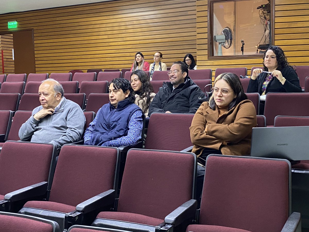 DerechoUNAMmx's tweet photo. 📚Como parte de las repuestas a los pliegos petitorios, iniciamos el curso para Docentes: “Diseño de Secuencias Didácticas Inclusivas para promover el Bienestar en el Aula de Derecho” una capacitación para fortalecer la inclusión, empatía y bienestar en nuestras aulas. 🦉 https://t.co/cB9VIyMy9u