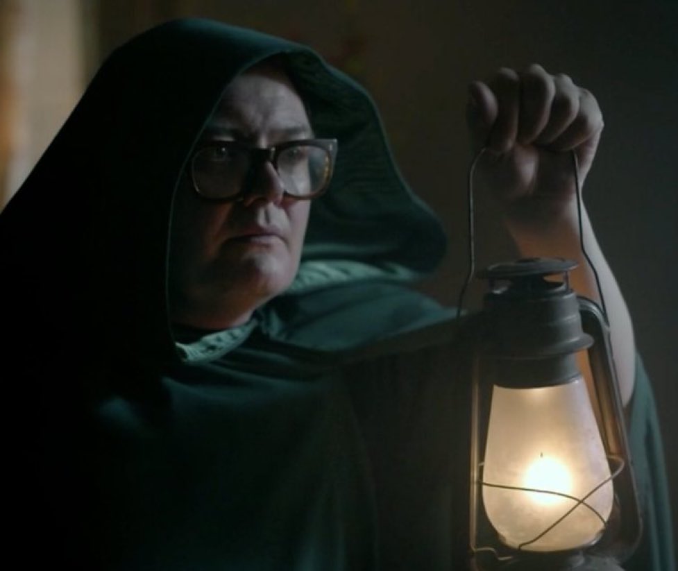 _hxrrybxtt's tweet image. why does alan look like bald kerry from big brother in this #TheTraitors #TheCelebrityTraitors