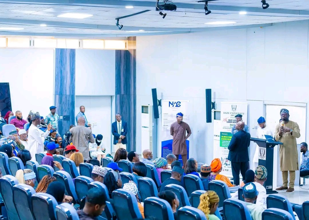 Federal Ministry of Youth Development, Nigeria (@fmydng) on Twitter photo Today, the Honourable Minister of Youth Development, Comrade Olawande Emmanuel Ayodele, received H.E. Dr. Ali Bin Ghanim Al-Hajri, Ambassador of the State of Qatar to Nigeria, Cameroon, Gabon, and São Tomé and Príncipe, on a courtesy visit.
The Ambassador expressed appreciation Today, the Honourable Minister of Youth Development, Comrade Olawande Emmanuel Ayodele, received H.E. Dr. Ali Bin Ghanim Al-Hajri, Ambassador of the State of Qatar to Nigeria, Cameroon, Gabon, and São Tomé and Príncipe, on a courtesy visit.
The Ambassador expressed appreciation