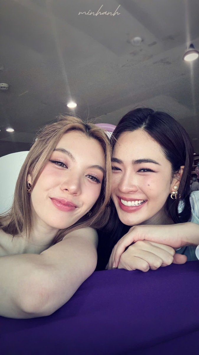 bru • In love 4ever era 👰🏻♀️👰🏼💍 tweet media