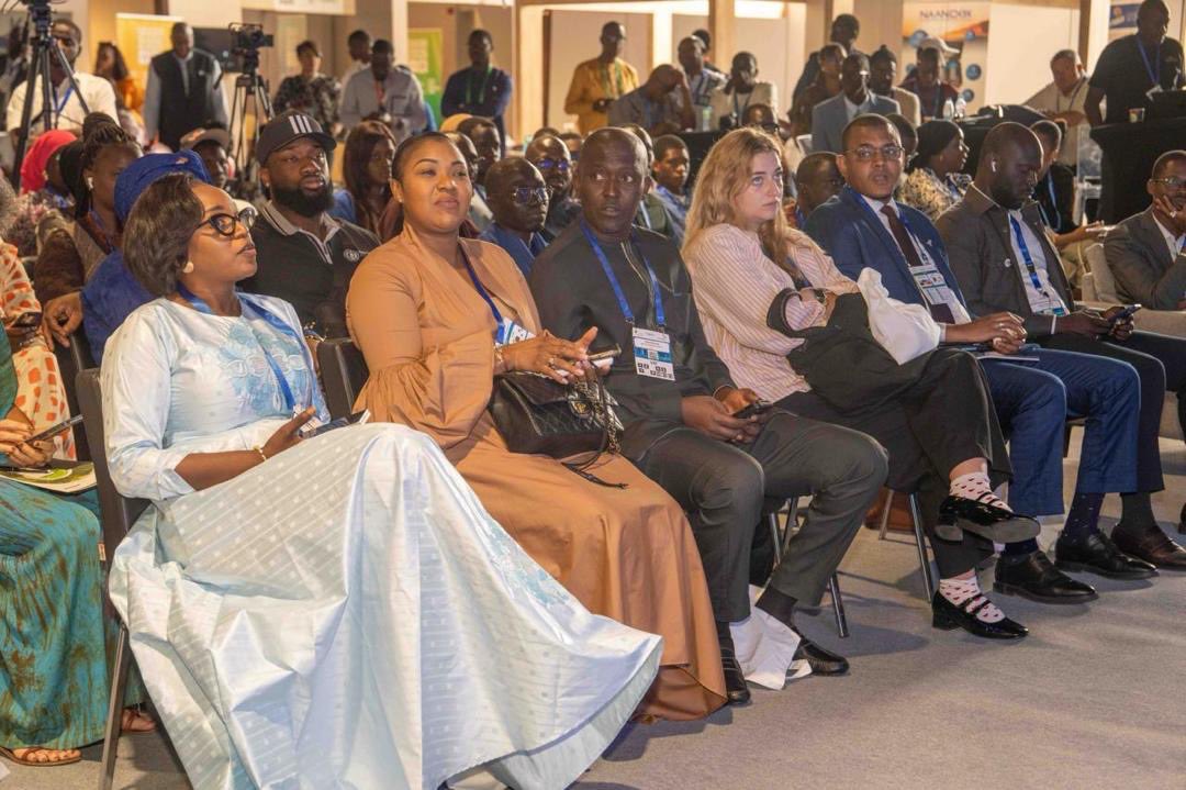 GroupeSonatel's tweet photo. Clap de fin sur le @FiiSenegal 2025 !
Deux jours d’échanges, d’opportunités et d’innovations partagées autour d’un même objectif : accélérer l’investissement et bâtir le Sénégal de demain.

Au cœur de cette dynamique, Sonatel a réaffirmé son rôle de partenaire stratégique de l’État et de moteur du New Deal technologique.