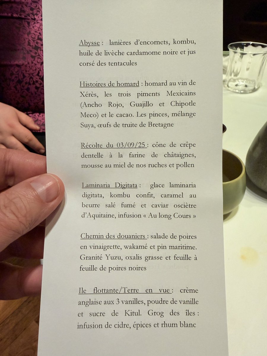 FattyGourmand's tweet photo. Repas fabuleux chez Hugo Roellinger au Coquillage *** à Cancale. Splendide et parfait du début à la fin. 

Toutes les photos et détails sur ma page internationale FATTY GOURMAND ! 

Fatty Gourmand - World Class Restaurants https://t.co/zZuRJPJvIR