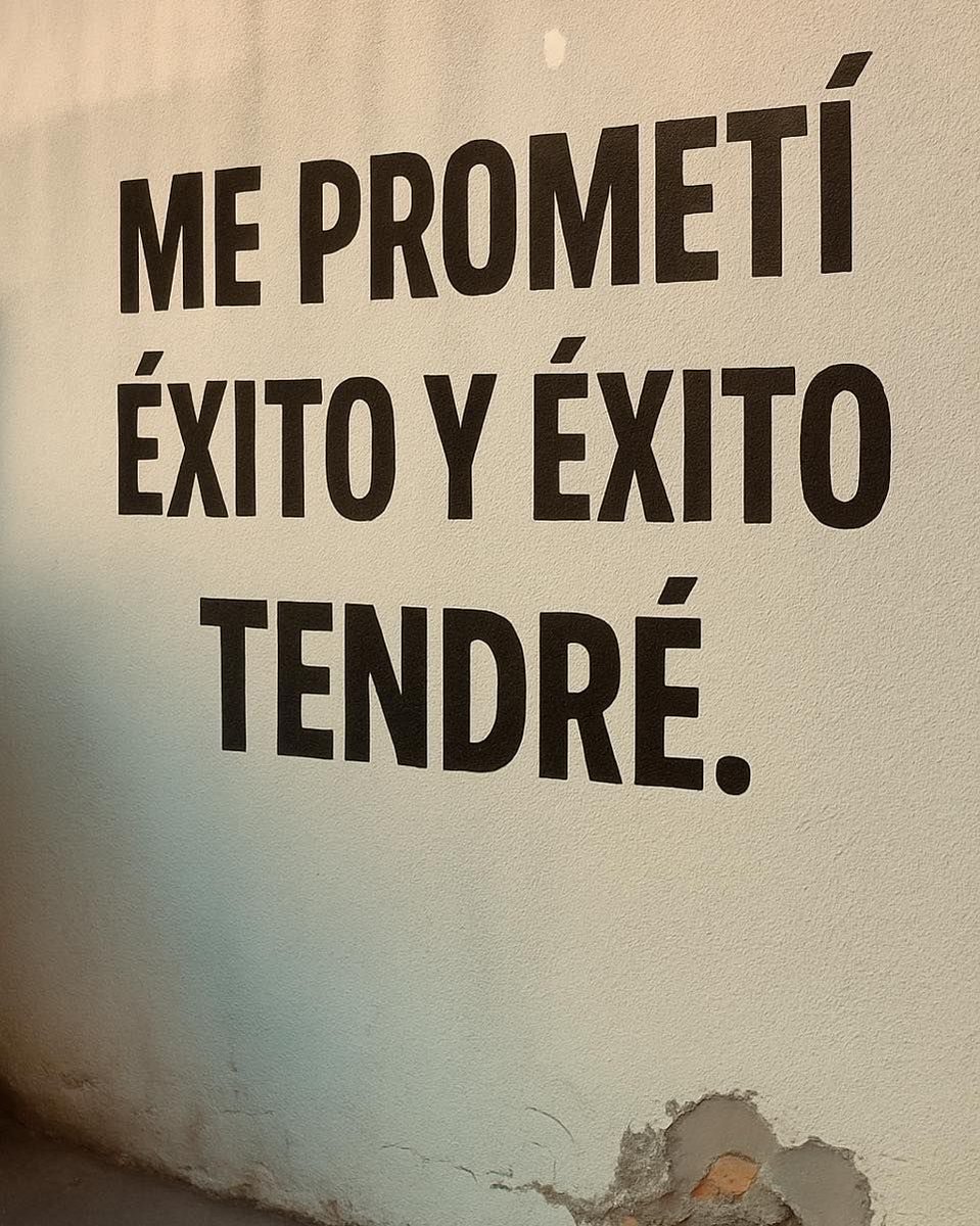 Disciplina tweet media
