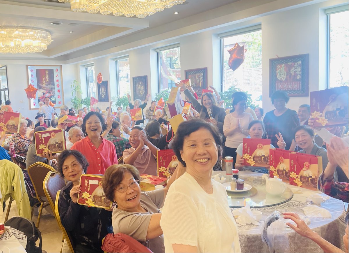 🌕💛 CMAA’s Golden Age Club celebrated the Mid-Autumn Festival with songs, laughter, and sweet mooncakes! 🥮✨

A heartwarming day filled with joy, togetherness, and community spirit. 💞

#CMAA #MidAutumnFestival #CommunityCare #GoldenAgeClub