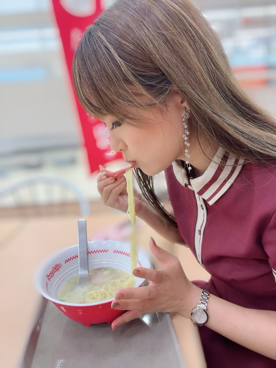 yuriページ ゆーり🍎🐥〔24〕・yuri - YouTube