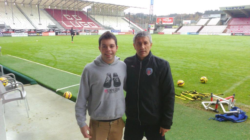 <a href="/QSetien/">Quique Setien</a> no lo sabe pero yo ese día iba completamente depilado por si acaso

#ForzaLugo