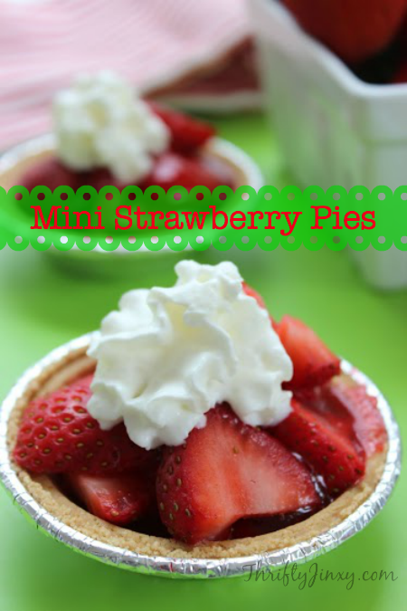 Mini Strawberry Pies
RECIPE: thriftyjinxy.com/mini-strawberr…

Bite-sized pies filled with fresh strawberry flavor? This is simply it! You'll fall in-love with this recipe in no time!