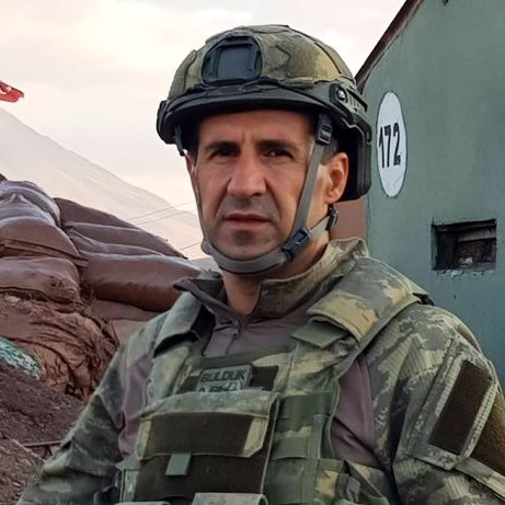 mecliste                                 cezaevinde