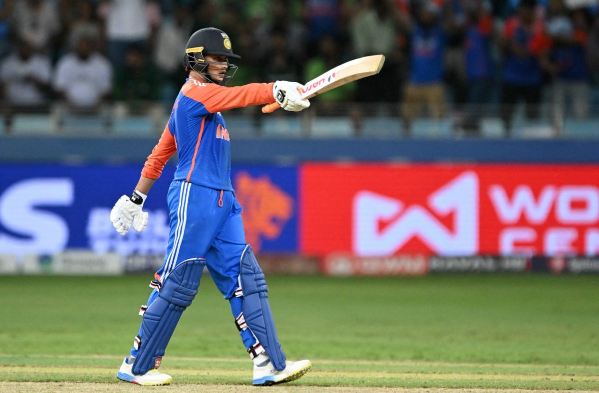ICC की टी-ट्वेंटी रैंकिंग में भारत का दबदबा बरकरार... बॉलर्स में टीम इंडिया के वरुण चक्रवर्ती टॉप पर... वहीं बल्लेबाजों में अभिषेक शर्मा नंबर-1 पर काबिज...

#abhisheksharma