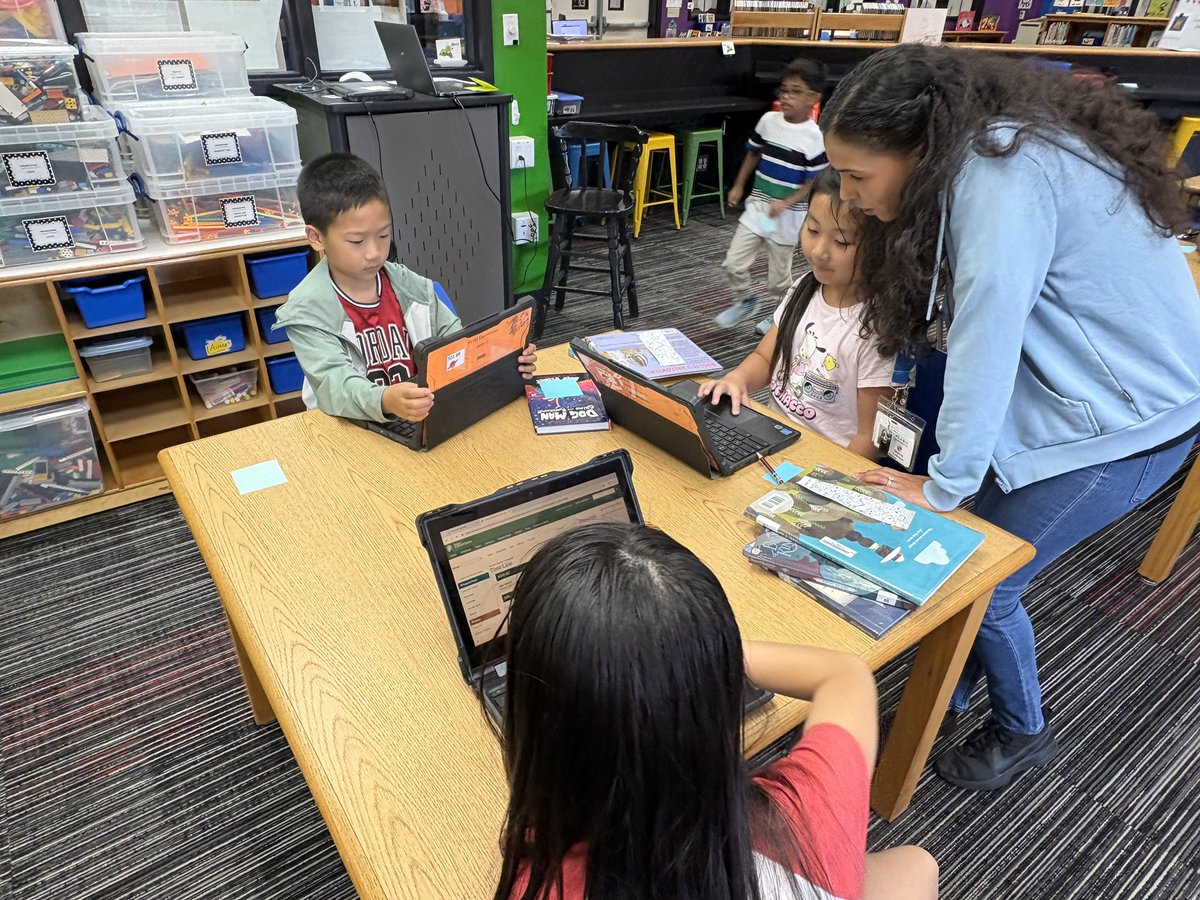 WallarooLibrary's tweet image. Exploring @CultureGrams to add to our fun facts board!  Finding and listening to national anthems was a highlight! @PISDlibraries