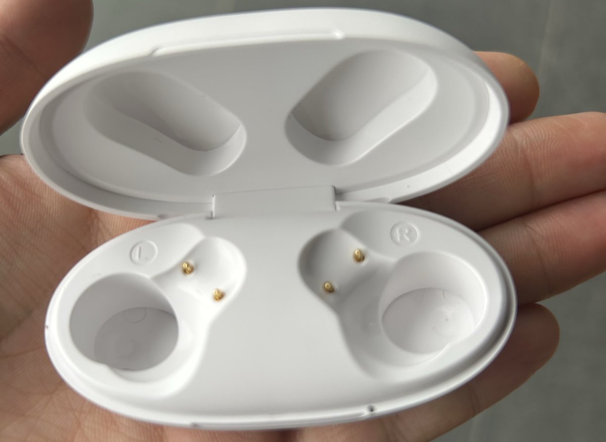 wrong_operation's tweet image. 音楽聞こうとしたらこれで鬱
 #Bluetooth  #どこ？