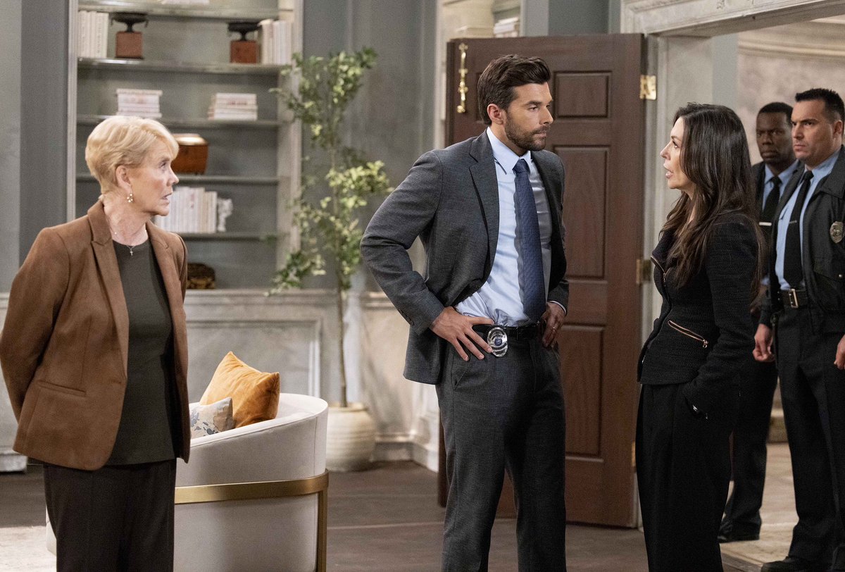 sparklychalynn_'s tweet image. #TeamChase #GH