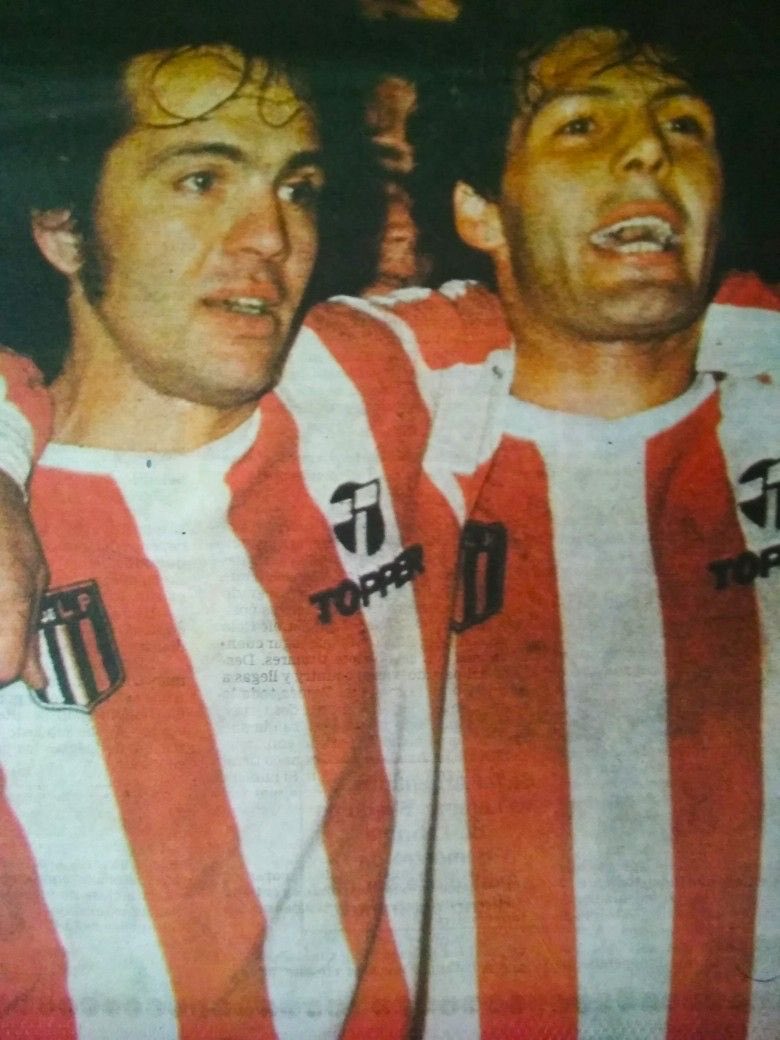 🇦🇹 Miguel Angel Russo, gloria eterna de Estudiantes de La Plata. Siempre estarás en los corazones de la familia Pincha.

Descansa en paz, Miguelo 🕊️❤️.