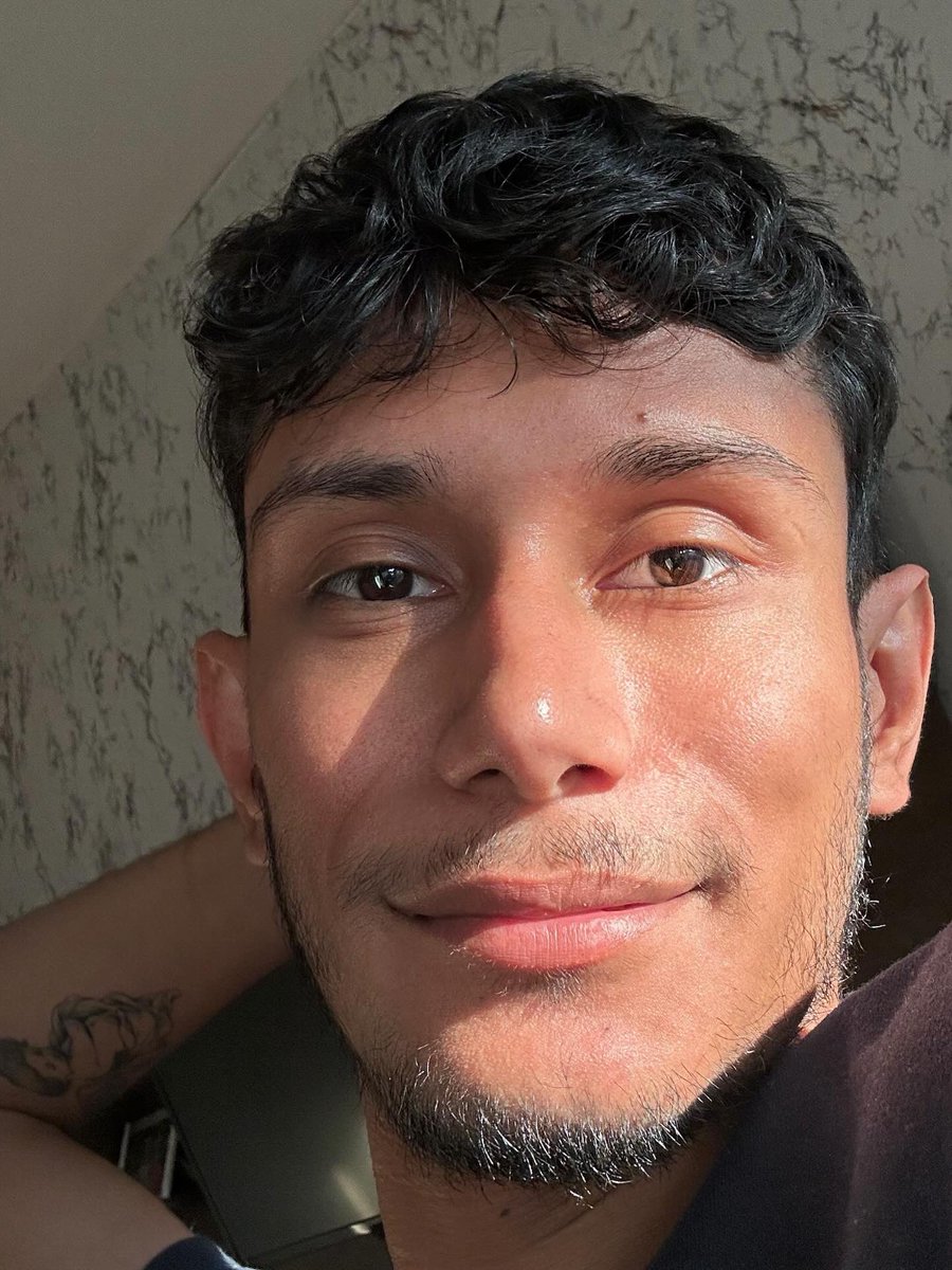 i hear it in his eyes 🫀