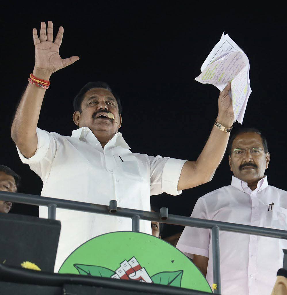 rajeshkannan27's tweet image. #குமாரபாளையம் தொகுதியில், பல கிலோ மீட்டர்கள் மக்கள் அலைக்கு நடுவே நீந்தி, எழுச்சிப்பயணக் கூட்ட நிகழ்வை வந்தடைந்தேன்.

திமுக கூட்டணி, வெற்றுக் கூட்டணி!

#மக்களைக்_காப்போம்
#தமிழகத்தை_மீட்போம்
#ByeByeStalin