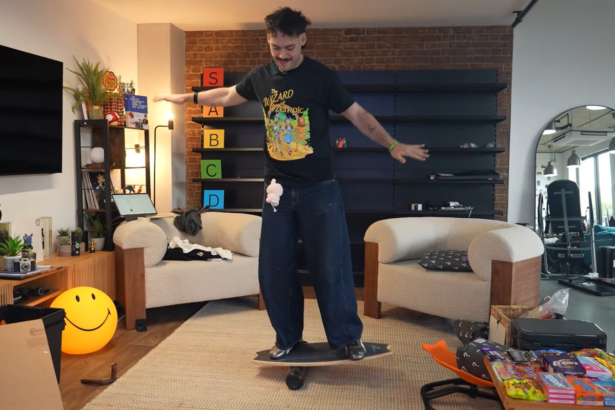 Kofiiren's tweet image. Their best video to date