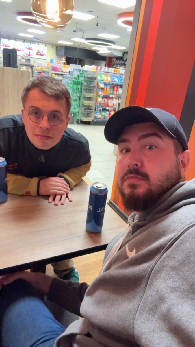 JDV / Jimmy tweet media