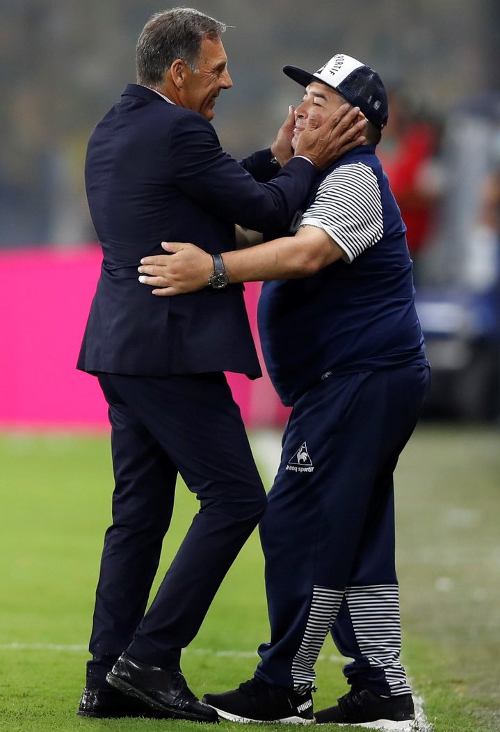 Abrazalo fuerte, Diego 💔