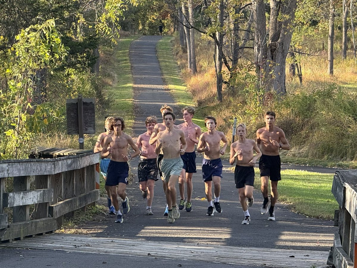 Great Fall Weather Day to be training in Beautiful Tyler State Park. Enjoy.
