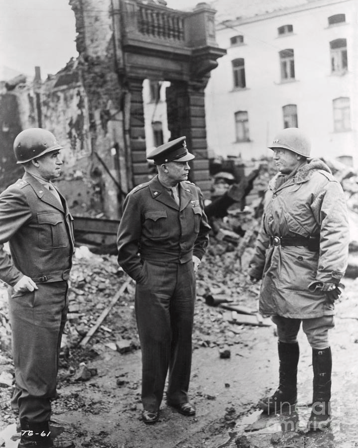 <a href="/WUTangKids/">Wu Tang is for the Children</a> Here are three of the founders of Antifa.  I'm pretty sure their girlfriends are all dead.