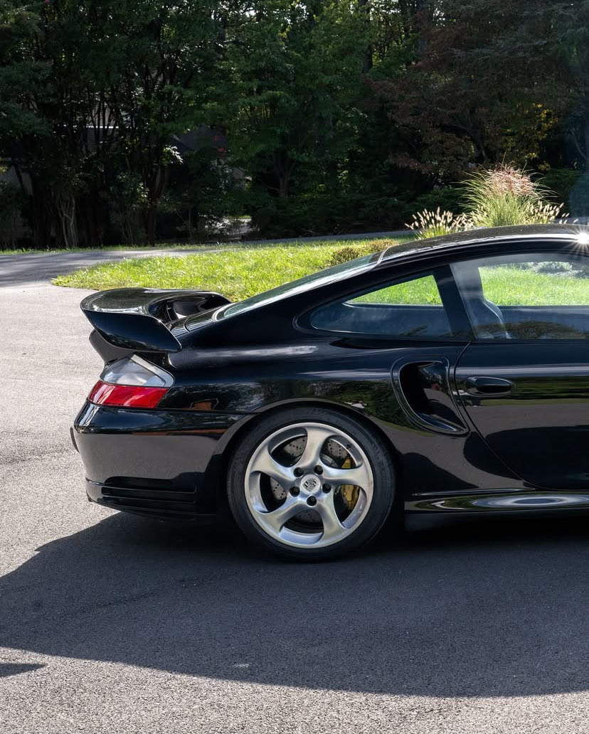 Jordan92338366's tweet photo. 996 GT2….🖤💨 https://t.co/lgZPb4ocvp