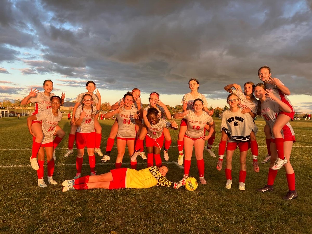 Jackie Corbett tweet media