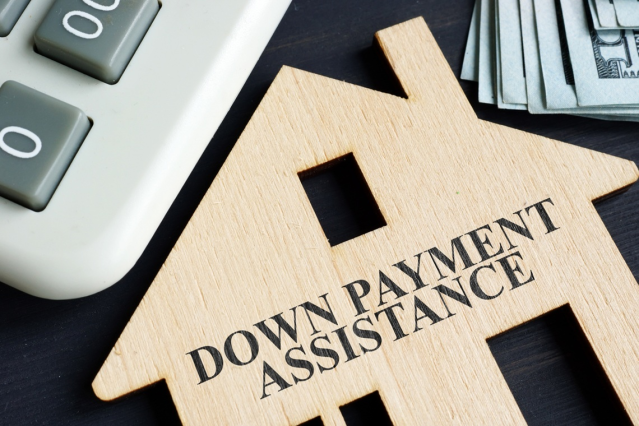 DMiner801's tweet photo. Down Payment Assistance Is the Game-Changing Tool More Agents Should Be Using https://t.co/D96SMVWTZy https://t.co/WrGgxhHrug