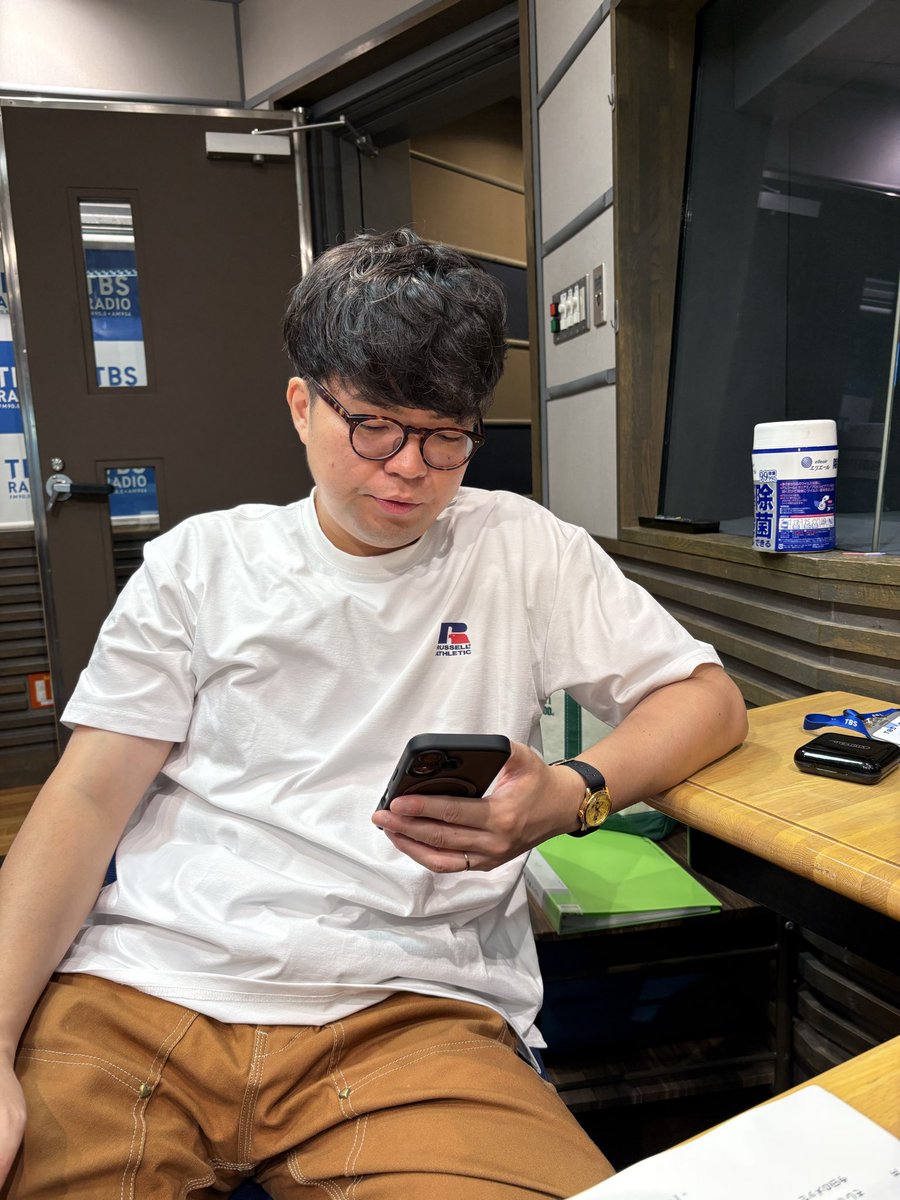 narahara_j's tweet image. ヤーレンズのふらっと📻

間も無くなくなく！！リッスン！！

#ふらっと954
#ヤーレンズのふらっと