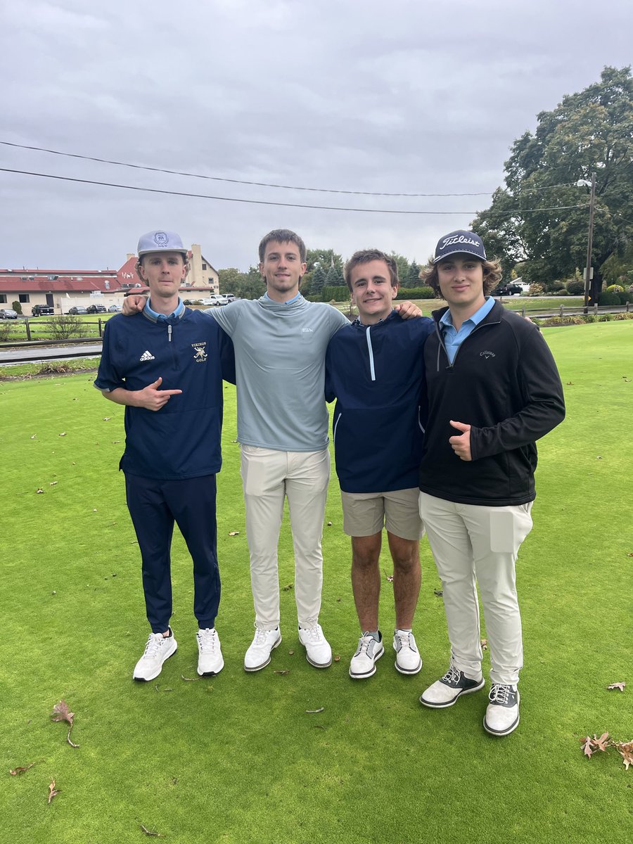 MrWoodmanEB's tweet image. Congratulations, thank you, and best of luck to our four golf seniors: Luke Schrader, Tom Mahoney, AJ Conley, and Ryan Ford @EBathletics
