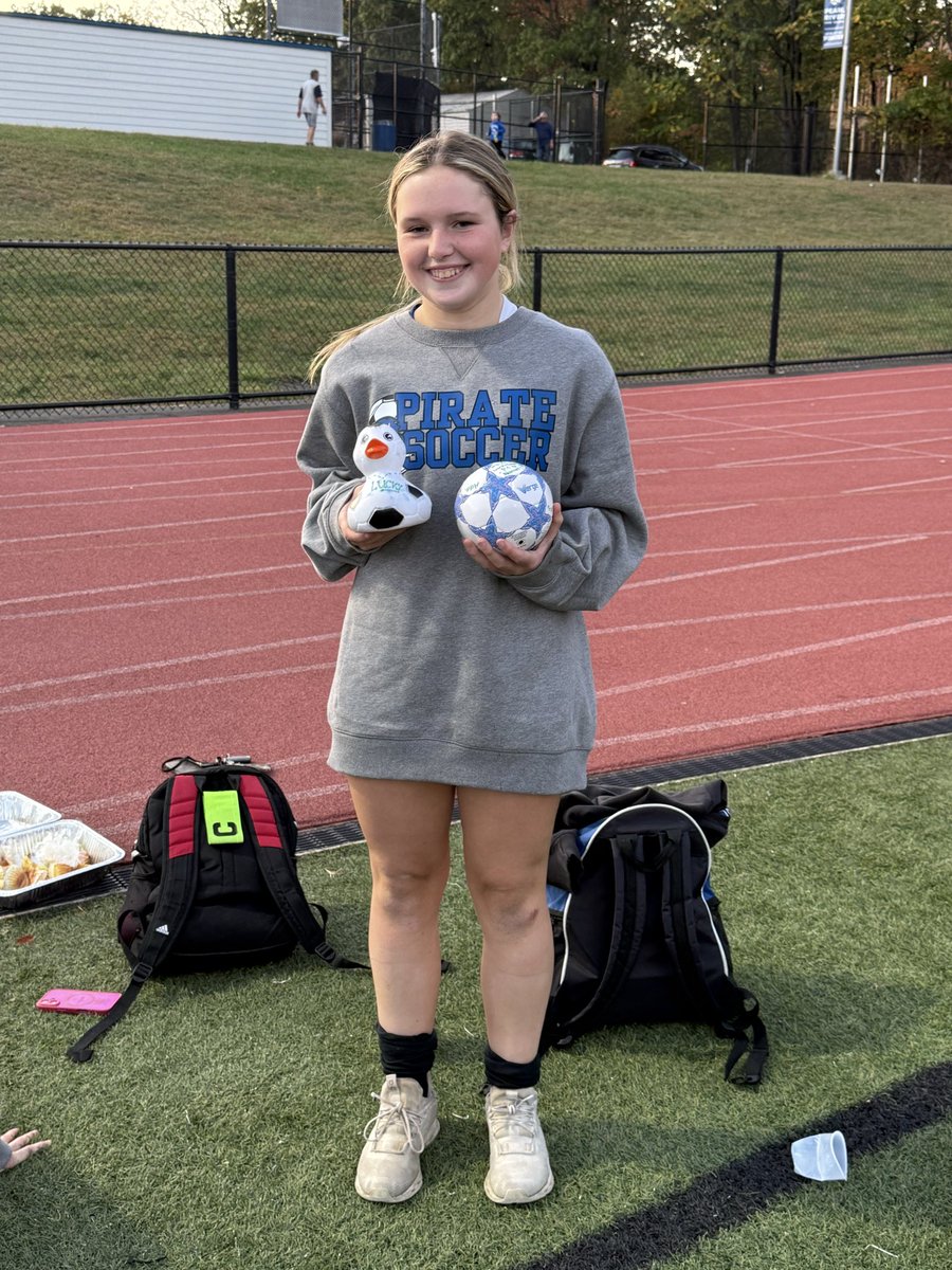#PRide…. Pirates Senior Day 2-0 vs Nanuet. Grace Palumbo and Jenna Silver scored unassisted. Thanks for the 10 Seniors who support each other and take care of their team culture. <a href="/PRAthletic/">PearlRiverAthletics</a> <a href="/StephenHaynes4/">Stephen Haynes</a> Lucky Duck POG is Addy Diviny